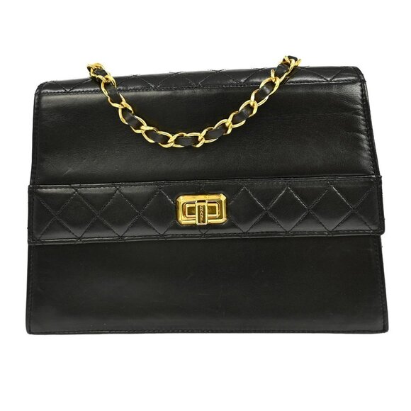 Chanel Black Lambskin Single Chain Shoulder Bag - Picture 1 of 10